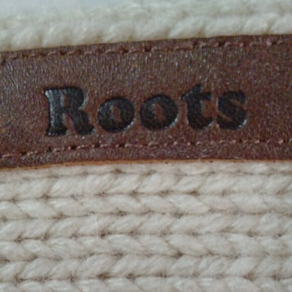 ROOTS Cableknit Sweater Wool Cashmere, XS - Picture 7 of 10